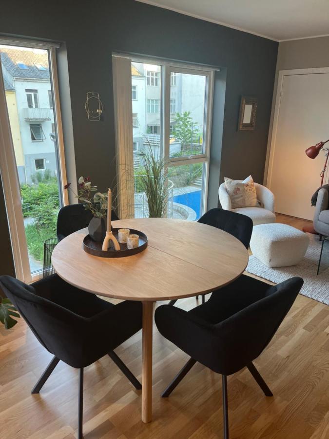 Modern Apartment - Amazing Terrace And Fjord View, Close To City Center Bergen Luaran gambar